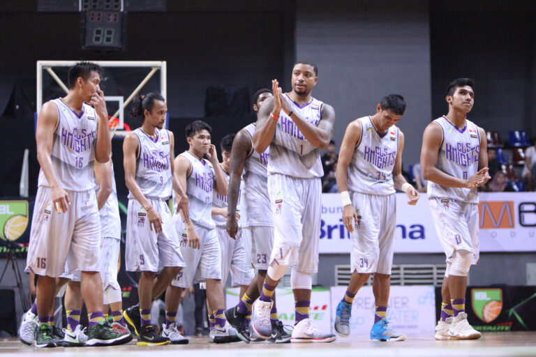CLS Knights Surabaya: Tim Basket Tangguh dengan Semangat Juang Tinggi