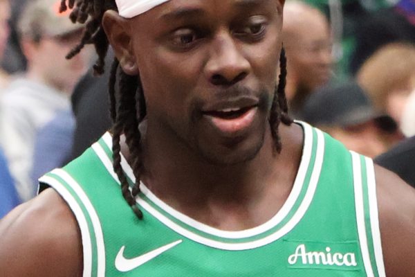 Jrue Atlet Basket Liburan: Perjalanan dan Prestasinya