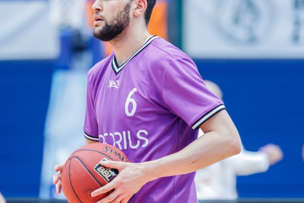 Luke Nelson: Profil dan Perjalanan Atlet Basket asal Inggris